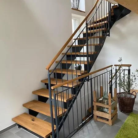 3sz, Grosser Balkon , Naturnah Appartement